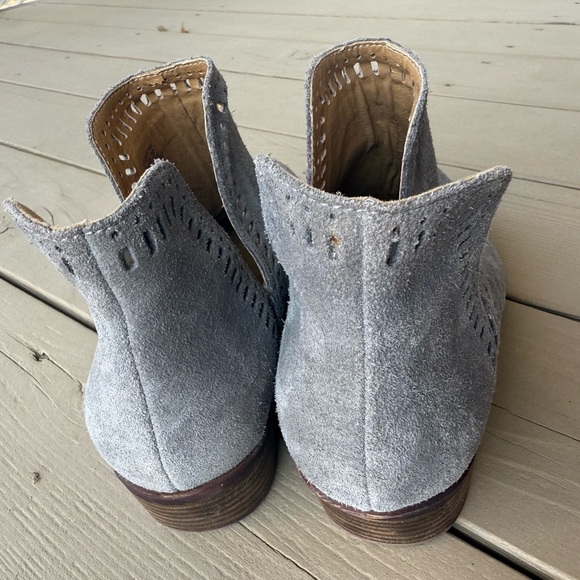 Lucky Bustina Suede Ankle Boots sz 8.5 - Picture 3 of 7